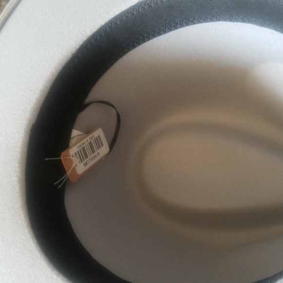 Hats - Picture 4 of 4